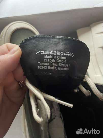 Ботинки женские