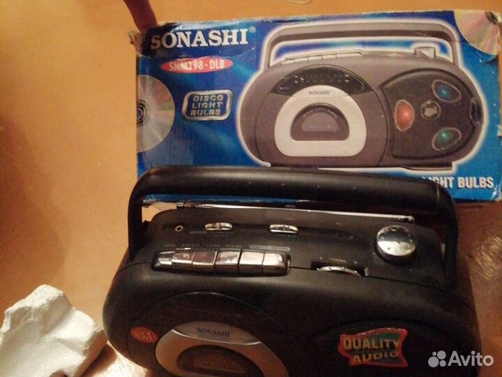 Портативная записывающая магнетола