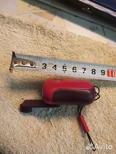 Фонарик брелок