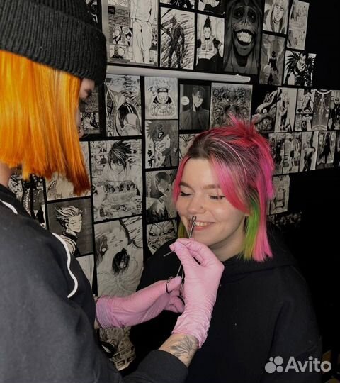 Модель на пирсинг