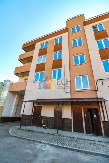 3-к. квартира, 89 м², 2/4 эт.