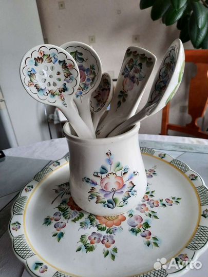 Набор столовой посуды новый