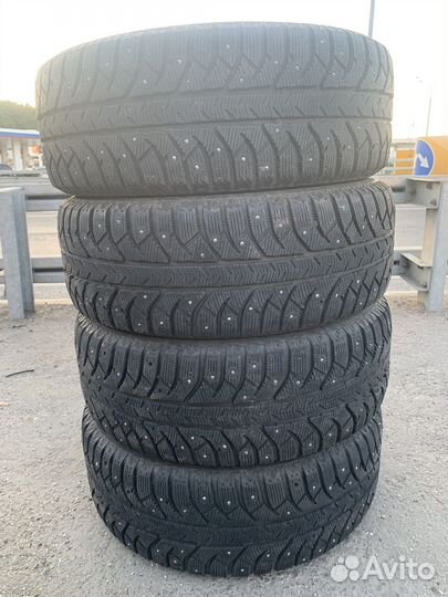 Firestone Ice Cruiser 7 215/60 R16