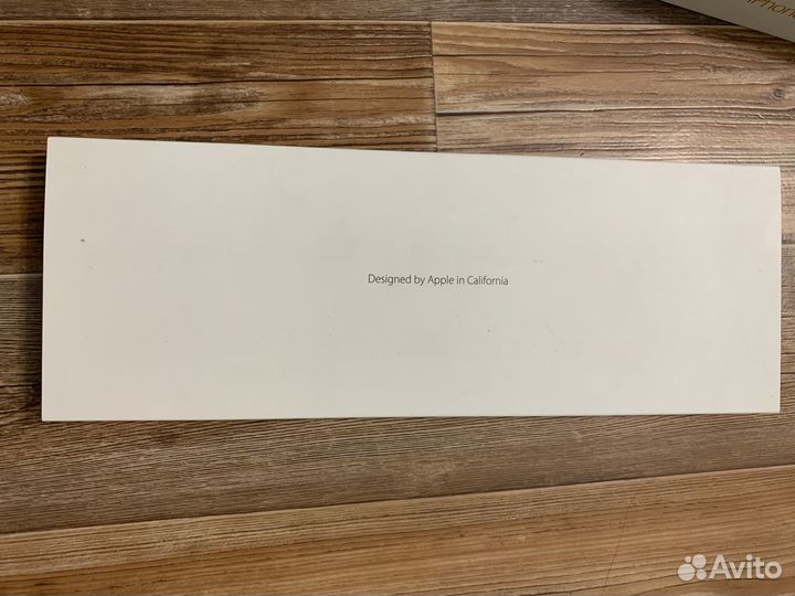 Коробка от клавиатуры apple