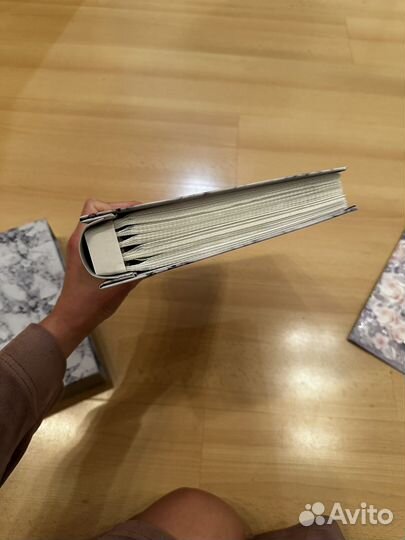 Стильный альбом для фотографий hello marble