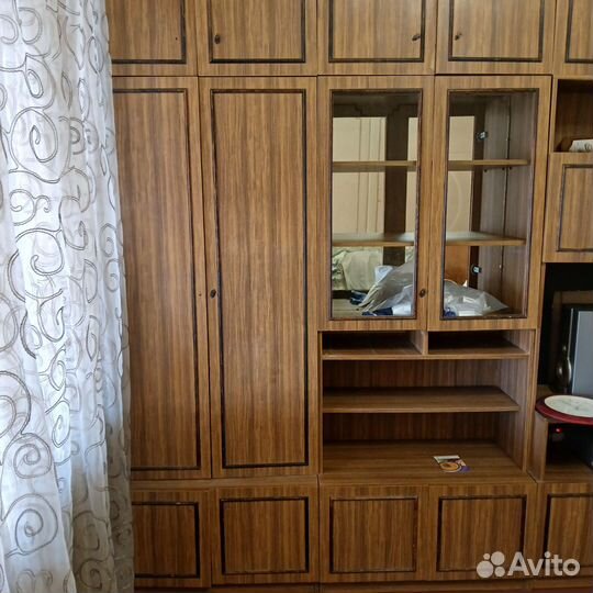 Стенка в гостиную бу