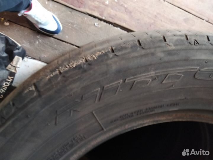 Nitto NT830 215/60 R16 99W