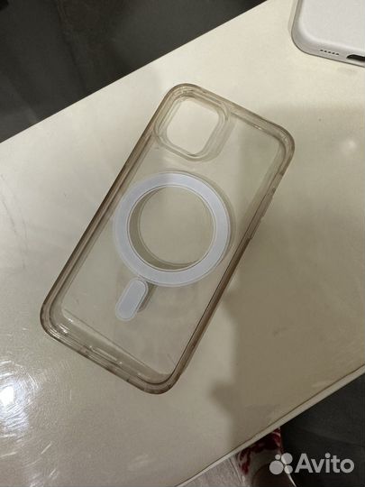 Чехлы на айфон 12