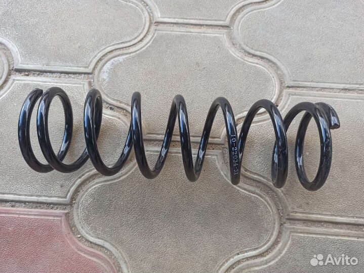 Пружина задняя на Ford Focus 1(американец)