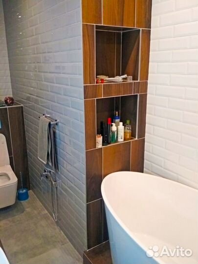 Ремонт ванной комнаты (от фирмы). Плиточники