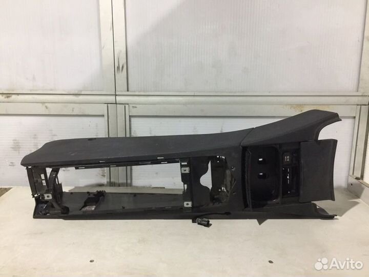 Консоль центральная Mercedes-Benz S-Class W221