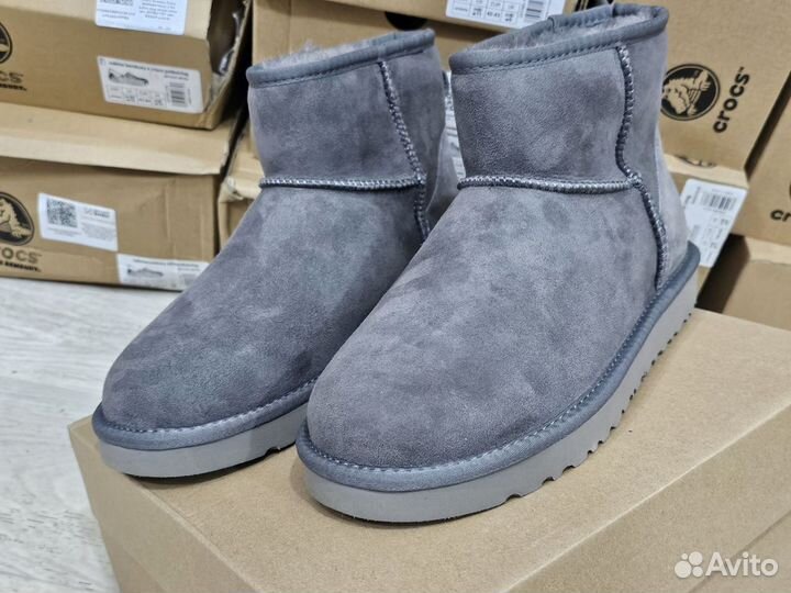 Ugg classic mini II Grey