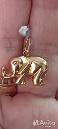 Золотая подвеска 