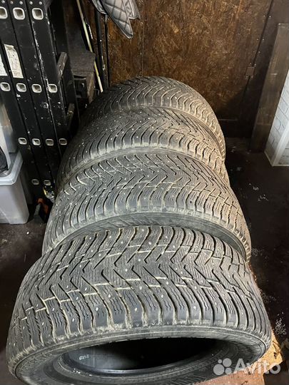 Nokian Tyres Hakkapeliitta 8 SUV 285/60 R18 116T