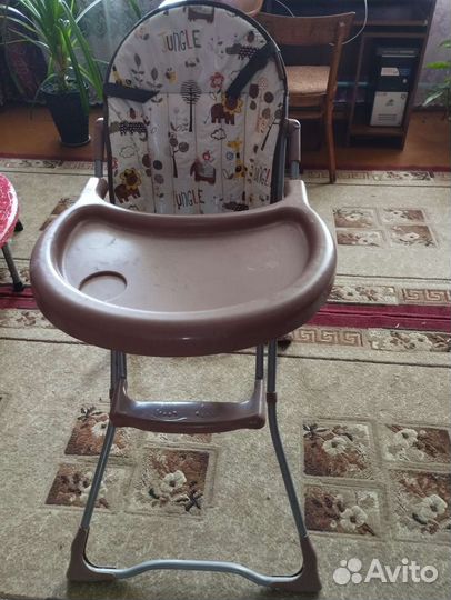 Стул для кормления