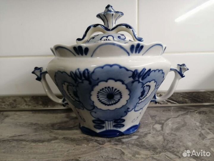 Сахарница-конфетница