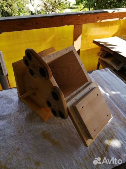 Скворечник - кот