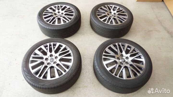 Yokohama BluEarth RV-03 235/55 R18 101V