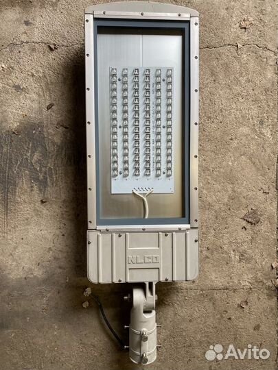 Фонарь диодный уличный на столб