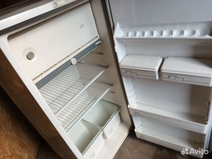 Небольшой (122 см) Холодильник Бирюса. Привезу