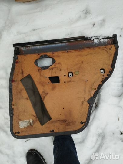 Обшивка двери задняя левая 4runner, Surf 130