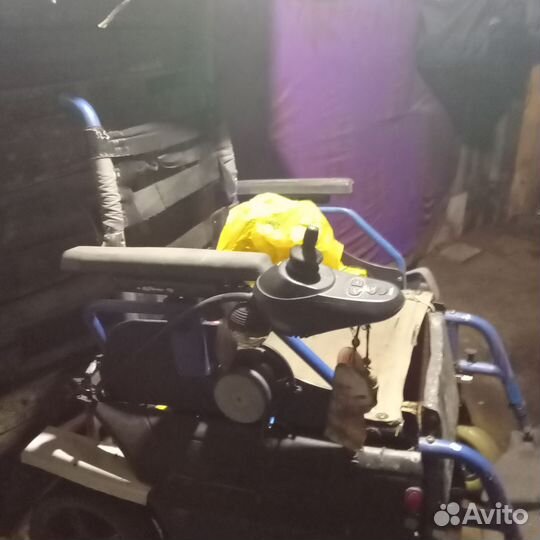 Коляска инвалидная