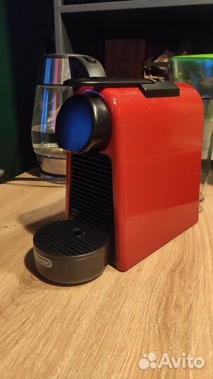Кофемашина delonghi essensa mini EN85 nespresso