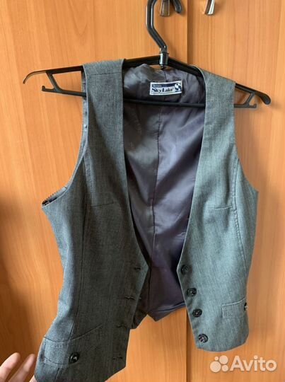 Школьная серая жилетка Sky Lake