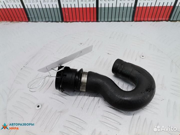 Патрубок радиатора BMW 7 E65/E66/E67 рест. 2006