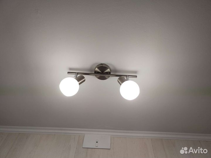 Светильник потолочный