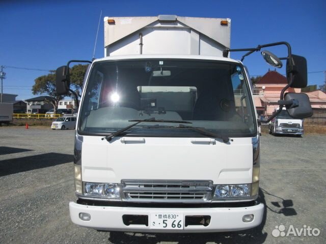 Mitsubishi Fuso Fighter, 2005