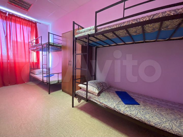 Комната 37 м², 4/4 эт.