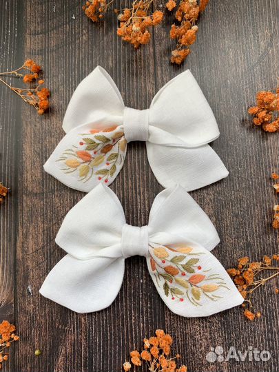 Бантики русной работы с вышивкой