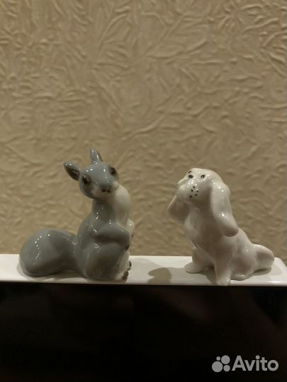 Собака болонка статуэтка белочка