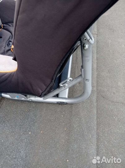 Детское автокресло
