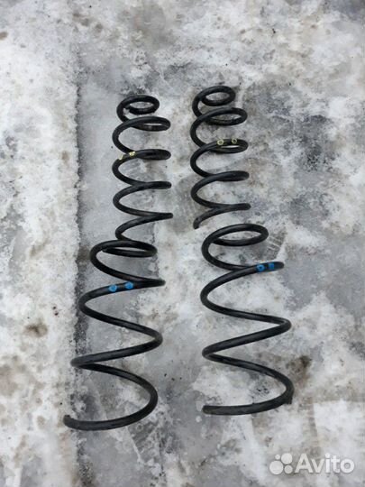 Пружины на весту заниженные