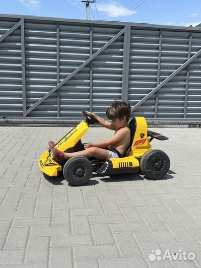 Детский электромобиль joylove б/у