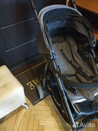 Прогулочная коляска peg perego si
