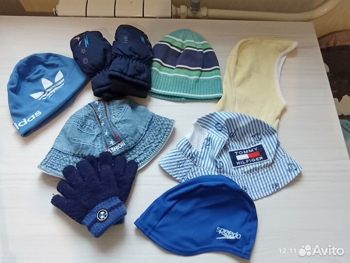 Шапочки и панамки