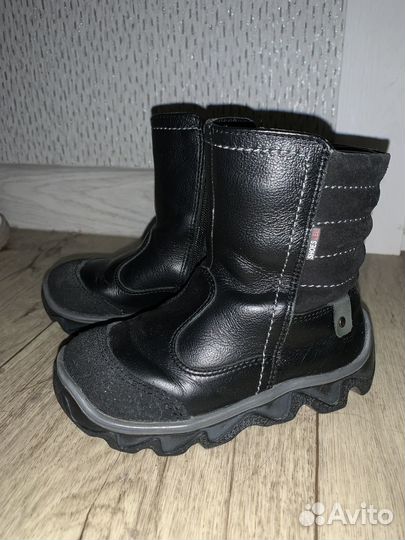 Сапожки 25 р