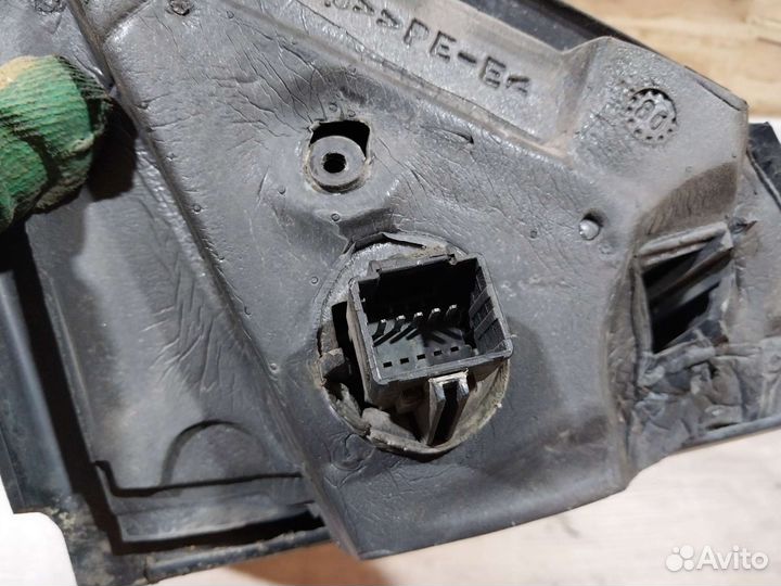 Зеркало левое Renault Megan 2 электрическое