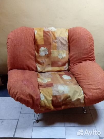 Диван и кресло