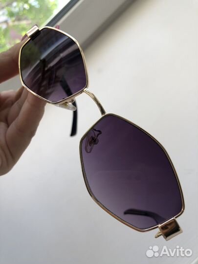 Солнцезащитные очки женские
