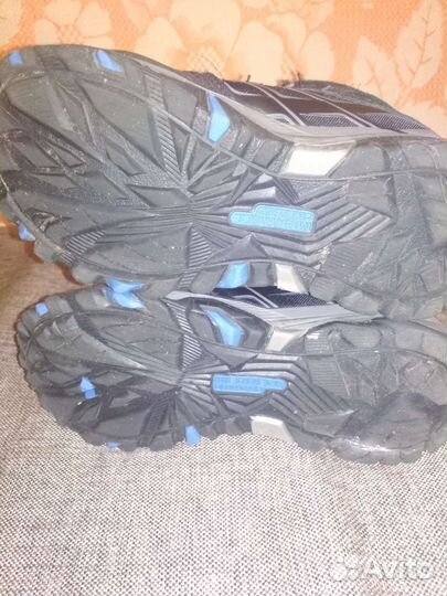 Зимние ботинки