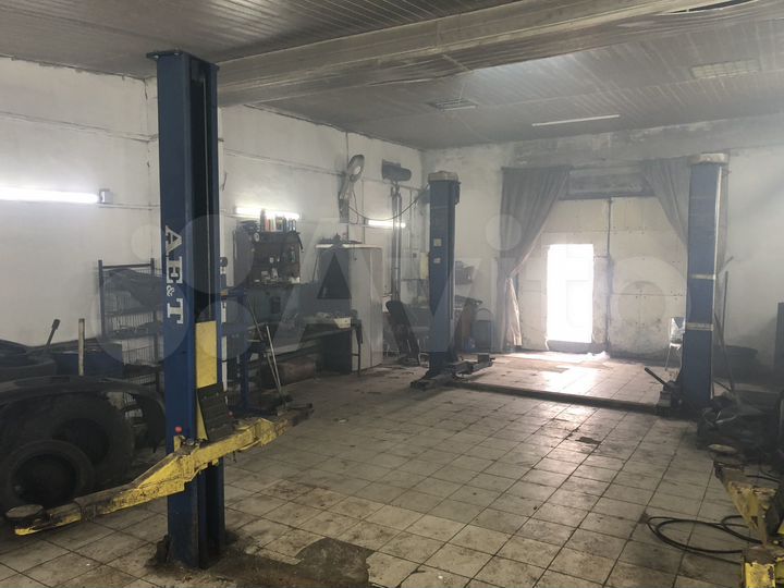 Автосервис, 77 м²