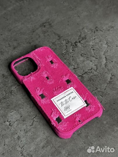 Чехол на iPhone