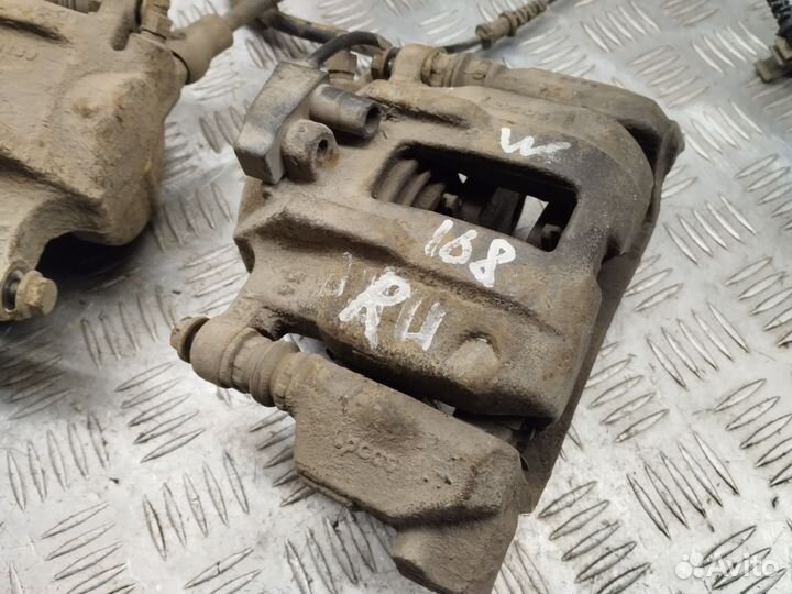 Передний суппорт Mercedes А класс w168