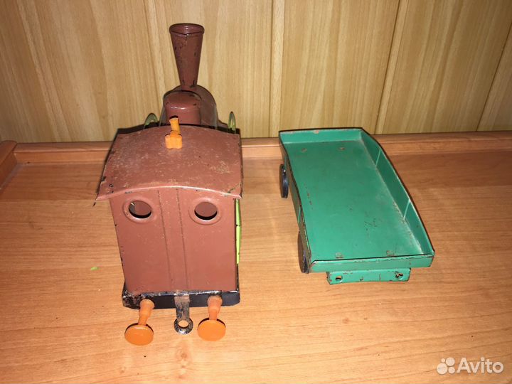 Игрушка СССР паровозик