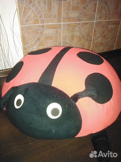 Надувная напольная игрушка - подушка