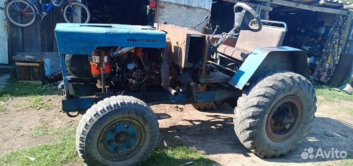 Мини-трактор, 1990